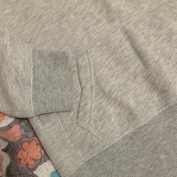 Abercrombie & Fitch sweatshirt - Picture 3 of 6